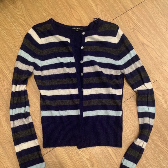 Cardigan - Picture 1 of 1